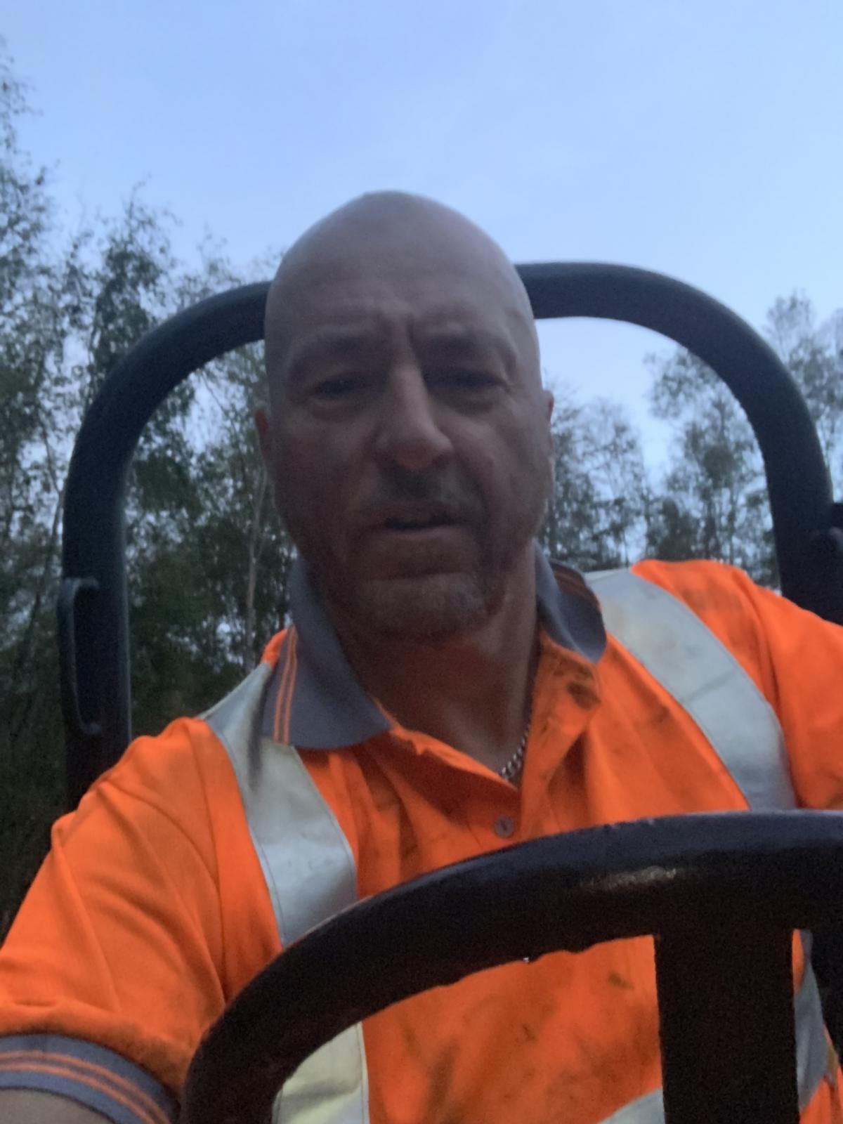 Dumper driver 